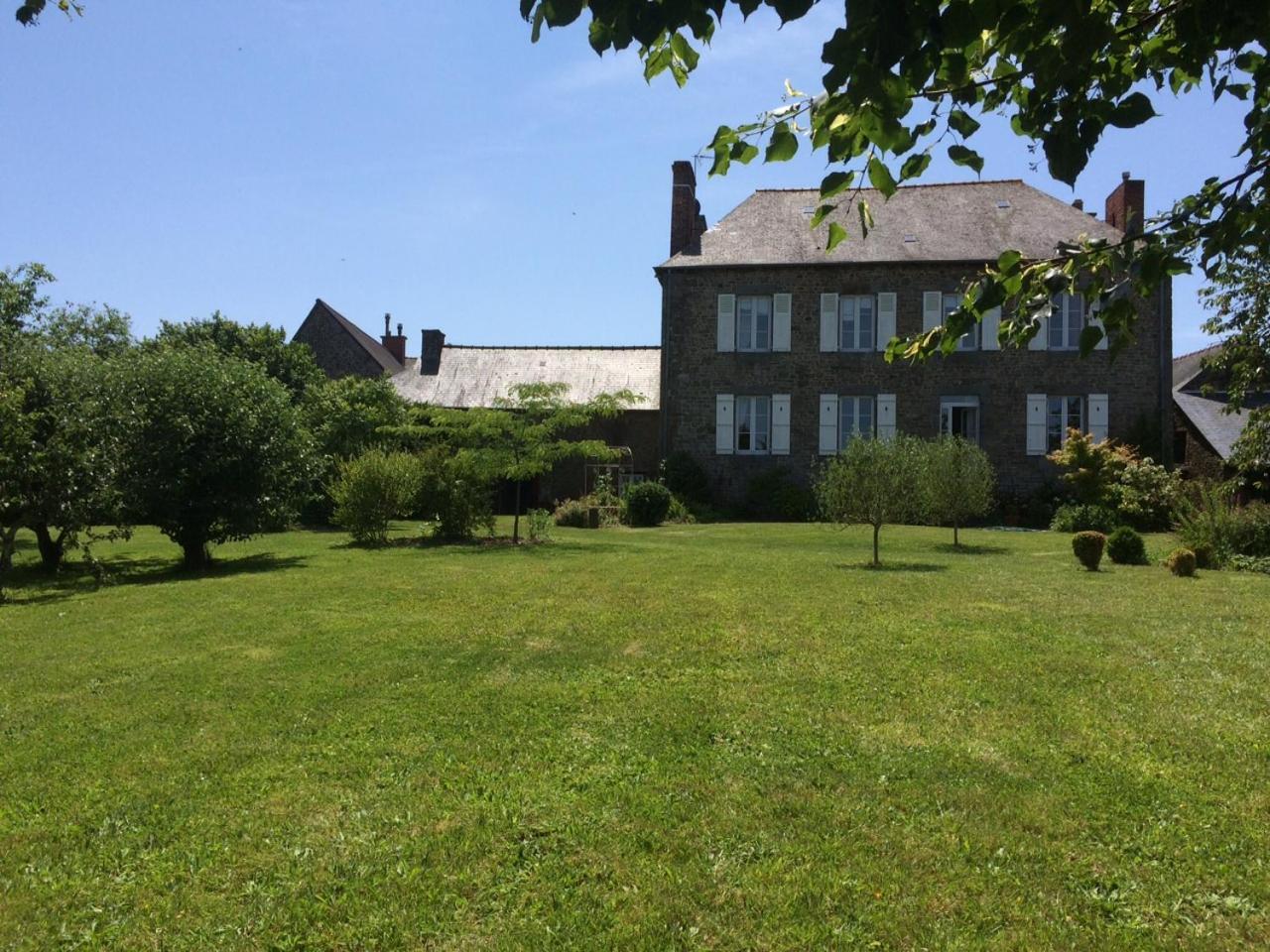 Le Clos Des Anges Dinge Exterior photo